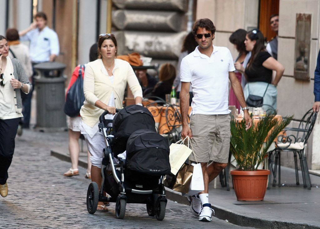 Roger_Federer_wife_babies-1024x733