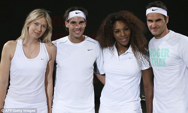 wimbledon-all-white-braless-geeks-and-cleats